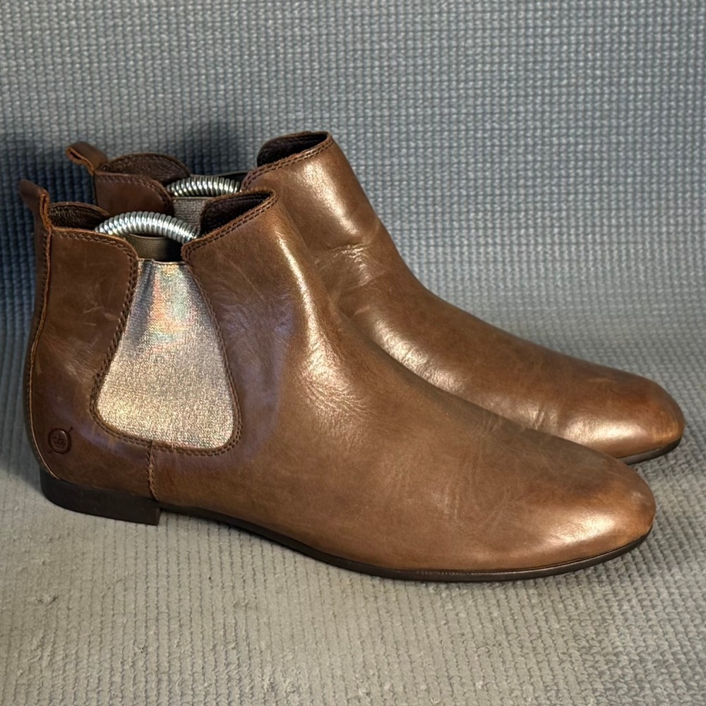 Born Brown Leather Chelsea Elastic Goring Ankle Bootie Women's Size 8.5